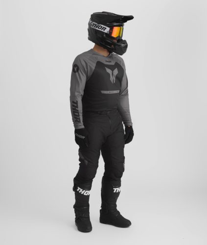 Thor Ridemode Menace Fekete Cross Mez Méret:L